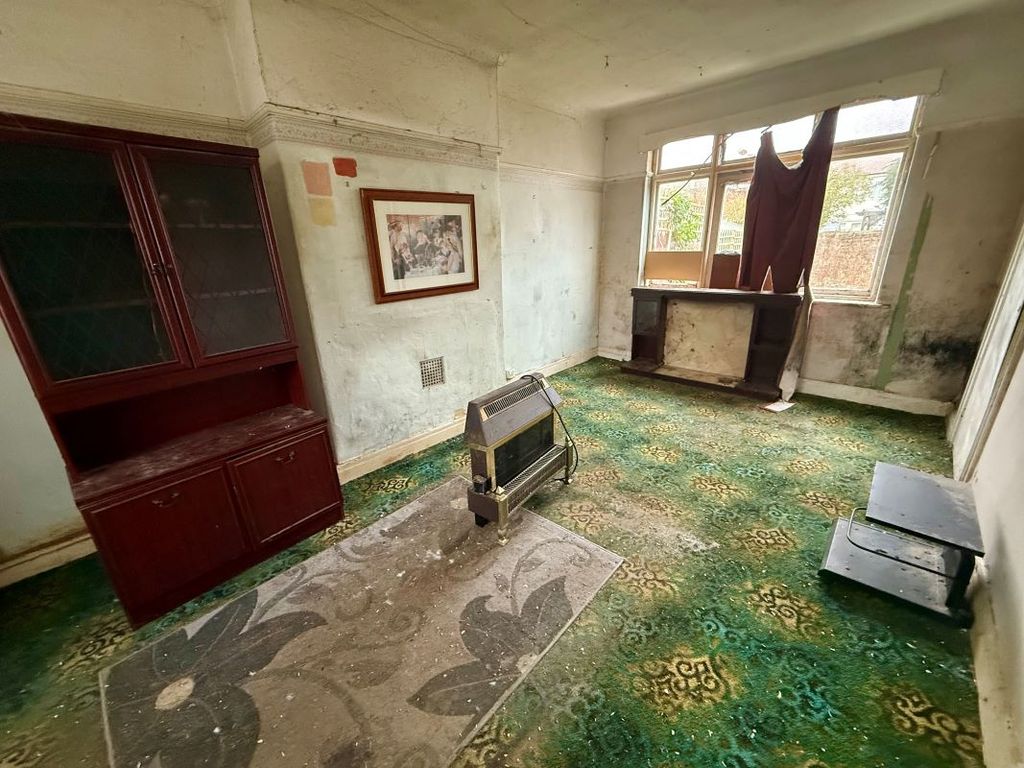 Property photo 3 of 7 Image 3