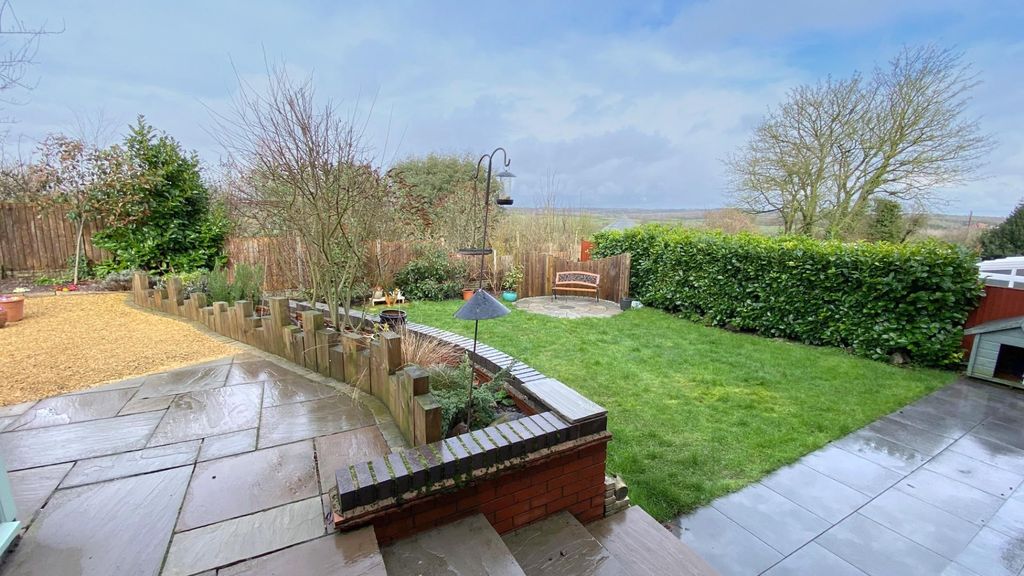 Property photo 3 of 43 25 Back-Garden.Jpg