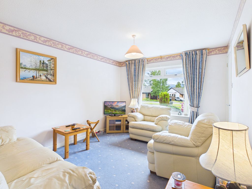 Property photo 2 of 24