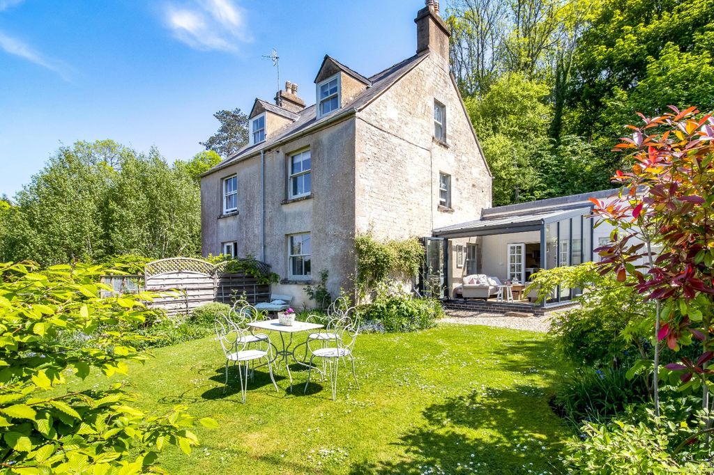 Property photo 1 of 19 Picture No. 27