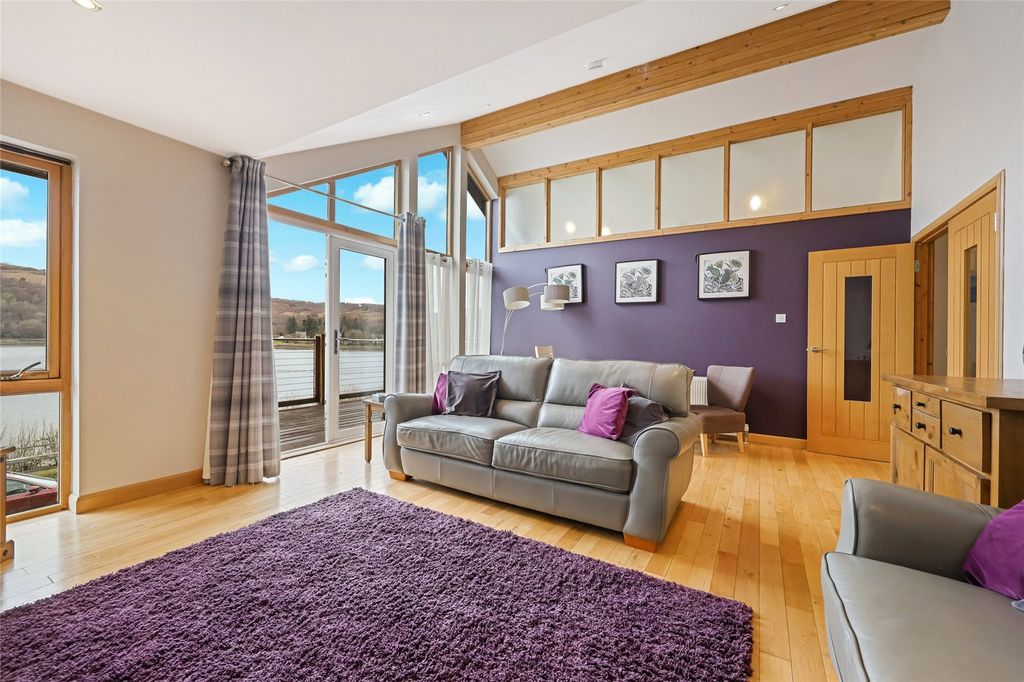 Property photo 2 of 20 Picture No. 04