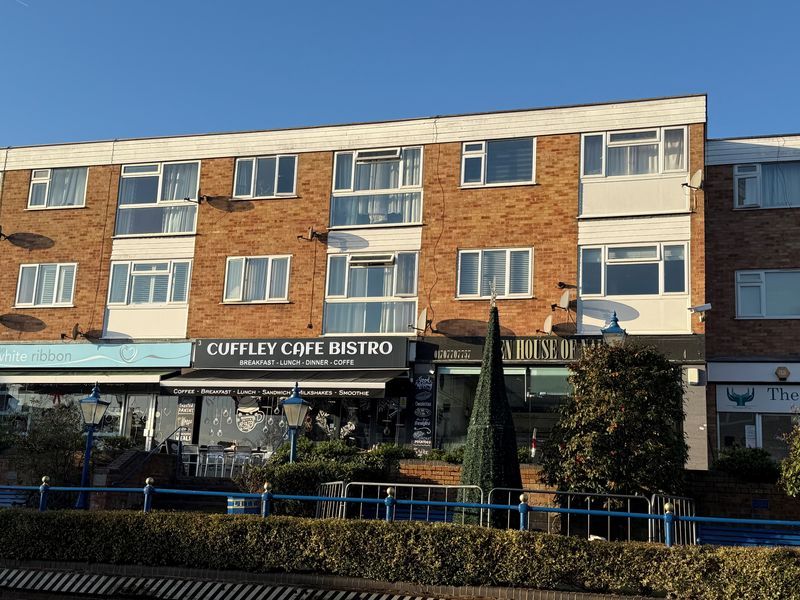 Property photo 1 of 8 Photo 10