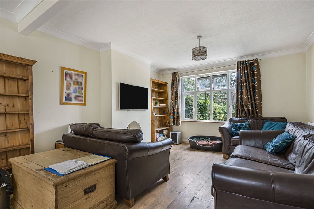 Property photo 3 of 16 Picture No. 26