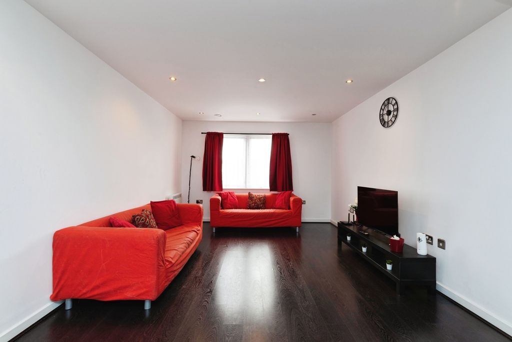 Property photo 2 of 18 Pbox-Img.Jpg