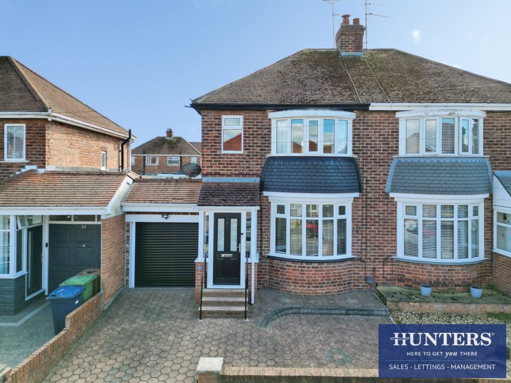 Property photo 1 of 22 External