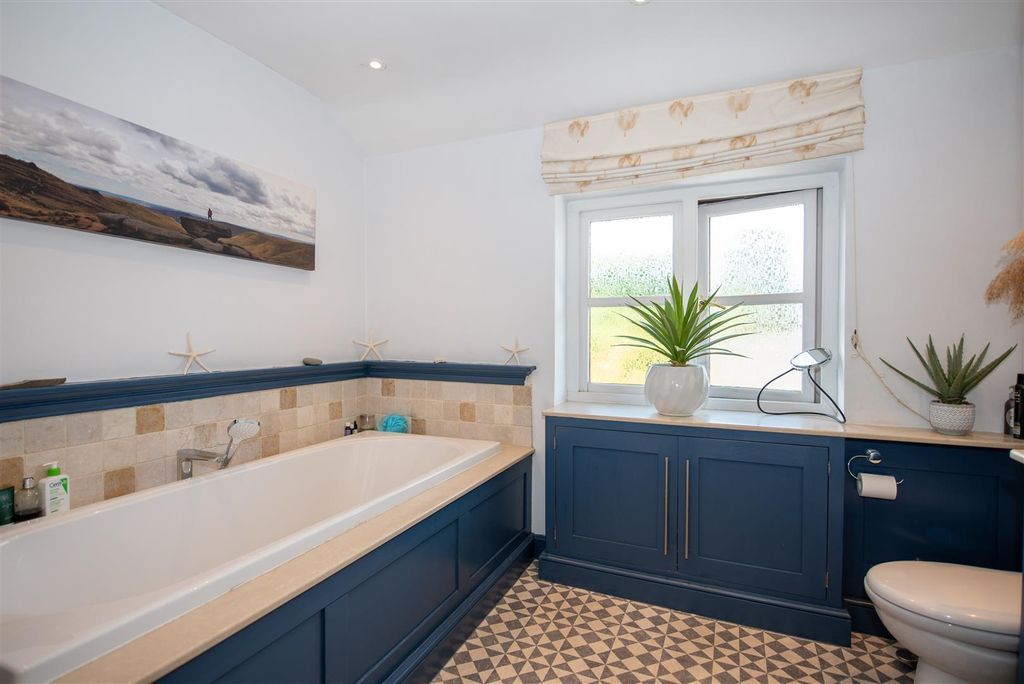 Additional image 22 of 7 bed detached house for saleMain Street, Nottingham NG2
