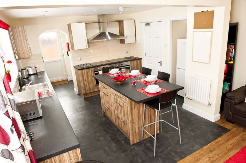 Property photo 2 of 14 Photo 10