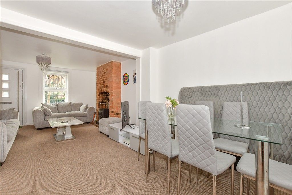 Property photo 1 of 5 Dining Area