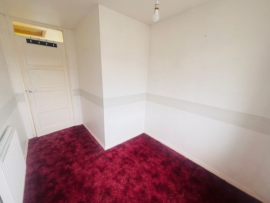 Additional image 11 of 3 bed semi-detached house to rentCeiriog Close, Barry CF63