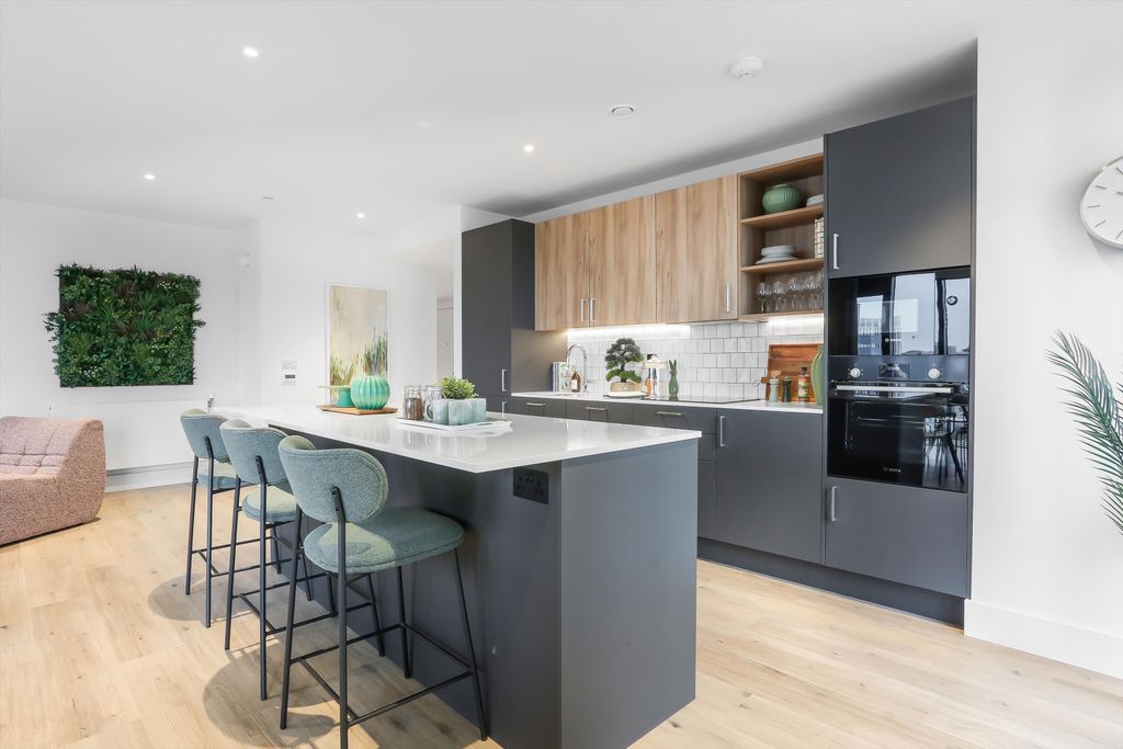 Property photo 1 of 30 Image