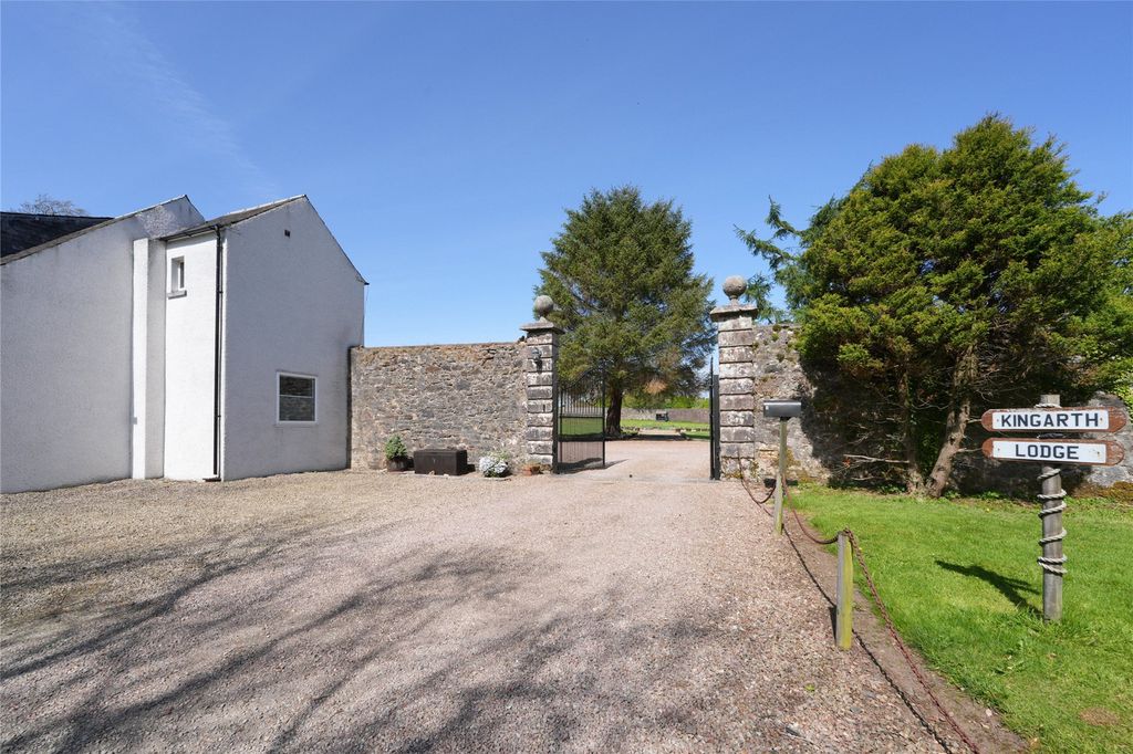 Property photo 3 of 27 Picture No. 22