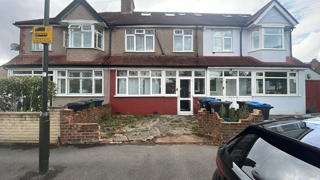 Property photo 1 of 1