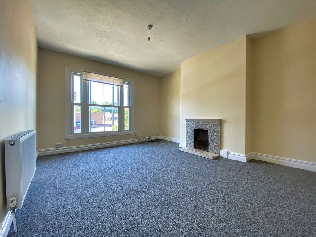 Property photo 2 of 7 Img_144_1_Original.Jpg