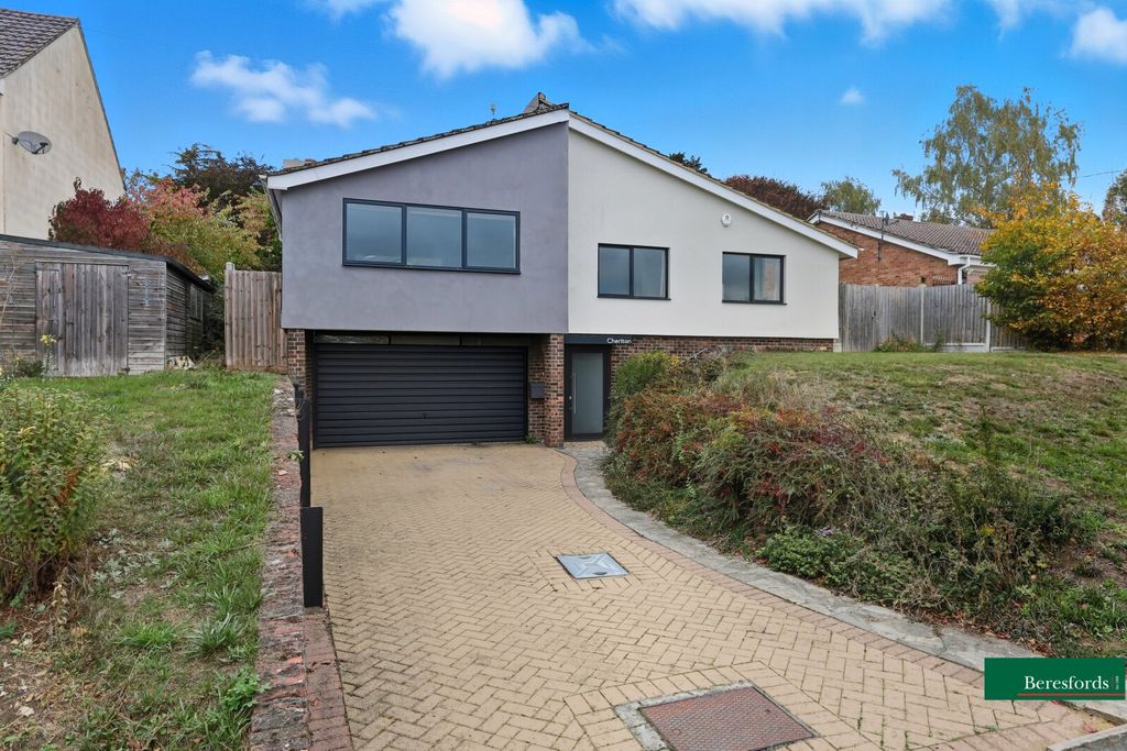 Property photo 1 of 26 Front