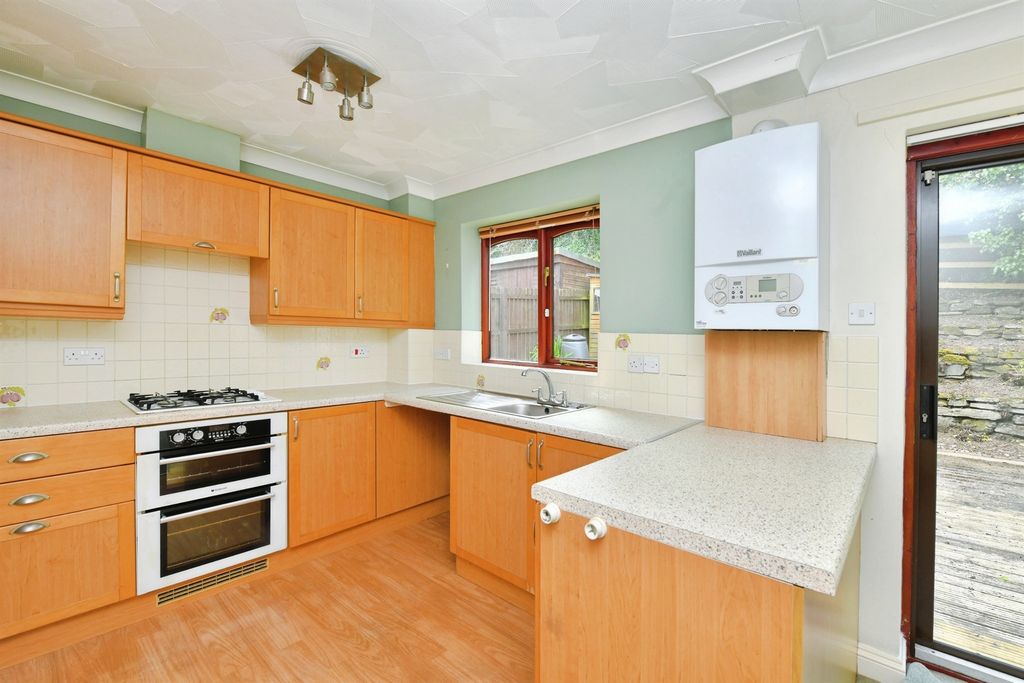 Property photo 2 of 15