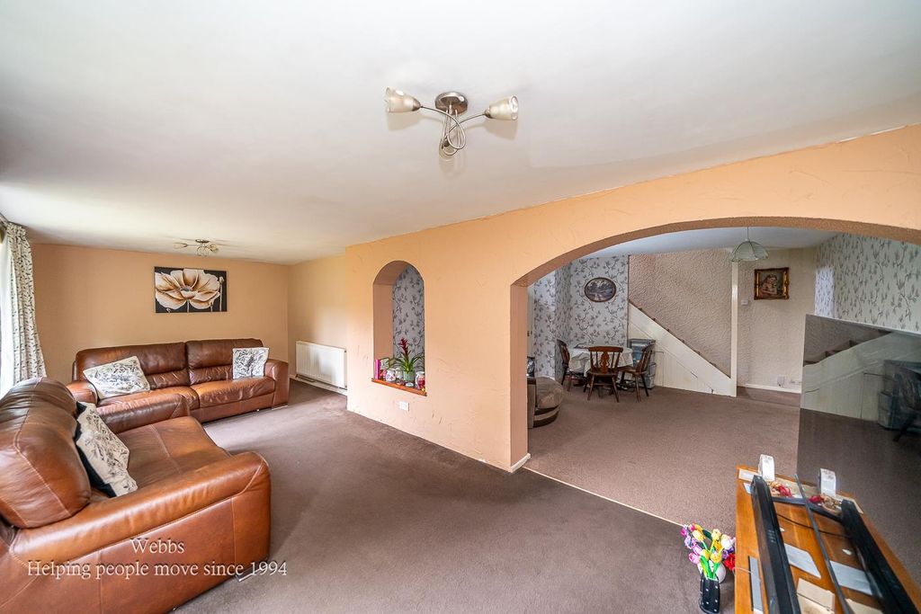 Property photo 3 of 28 Webbs-1.Jpg