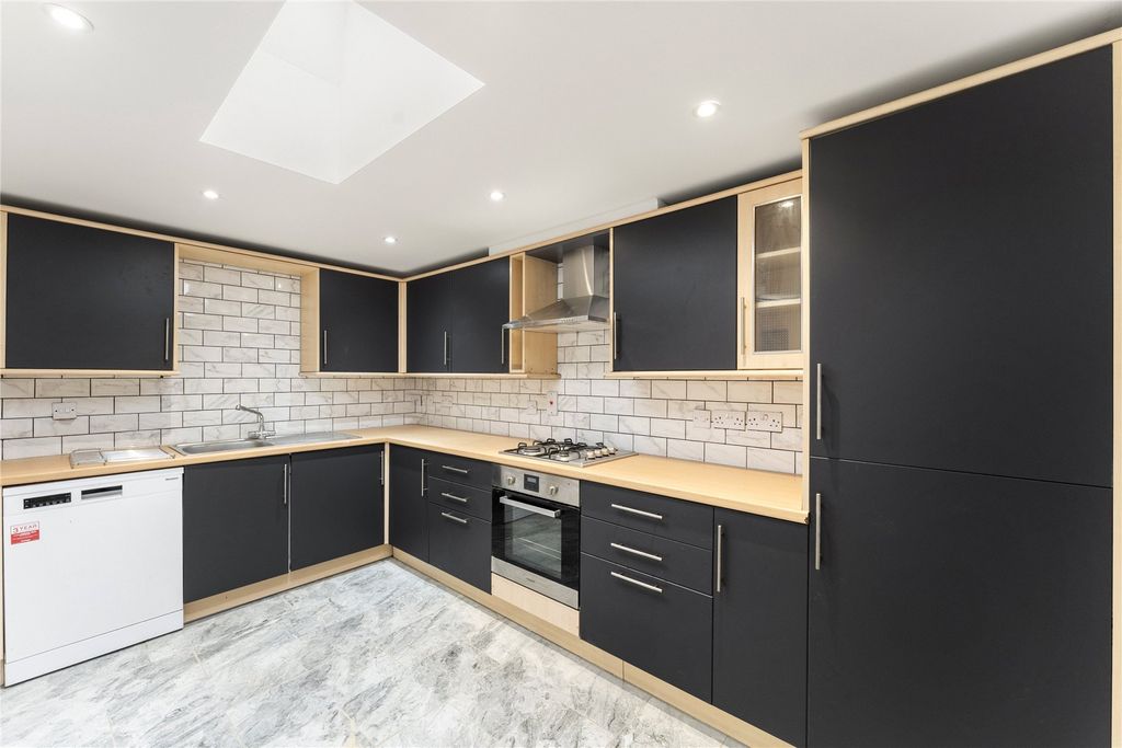 Property photo 2 of 13 Picture No. 13