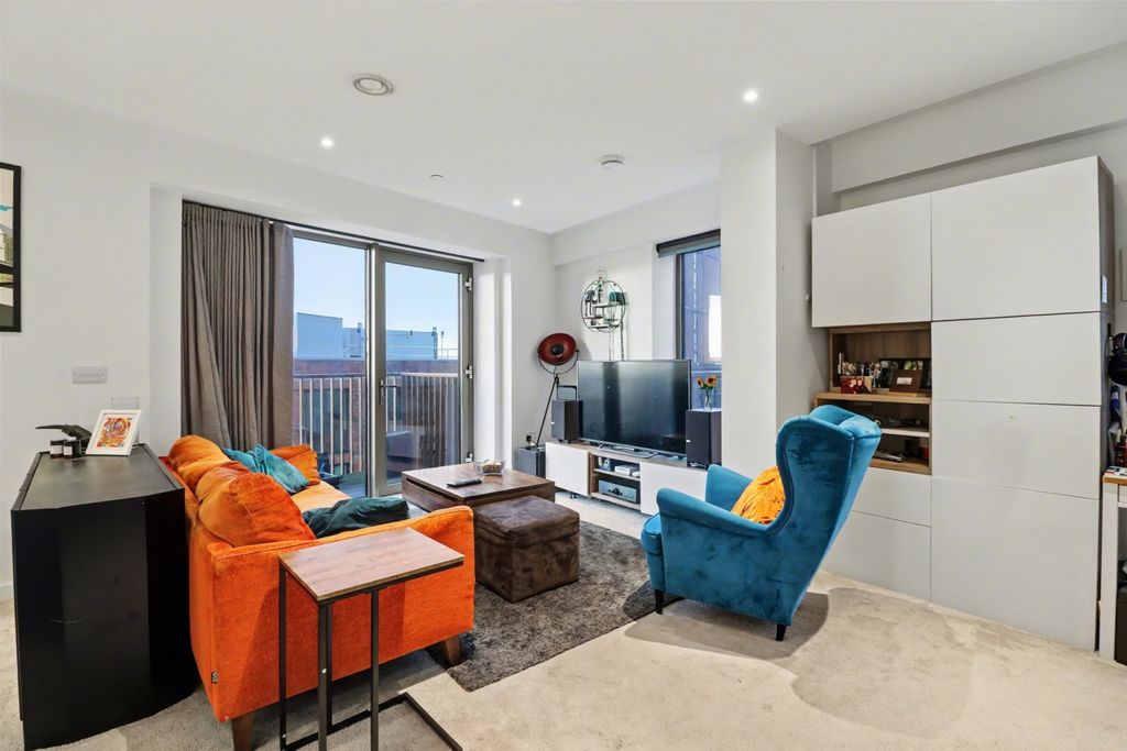 Property photo 2 of 22 Img_8147