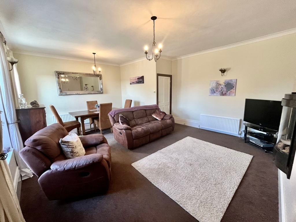 Property photo 2 of 11 Photo 2