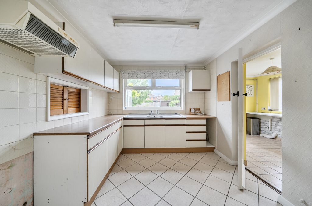 Property photo 2 of 12 146594256A19Aab3F03ee