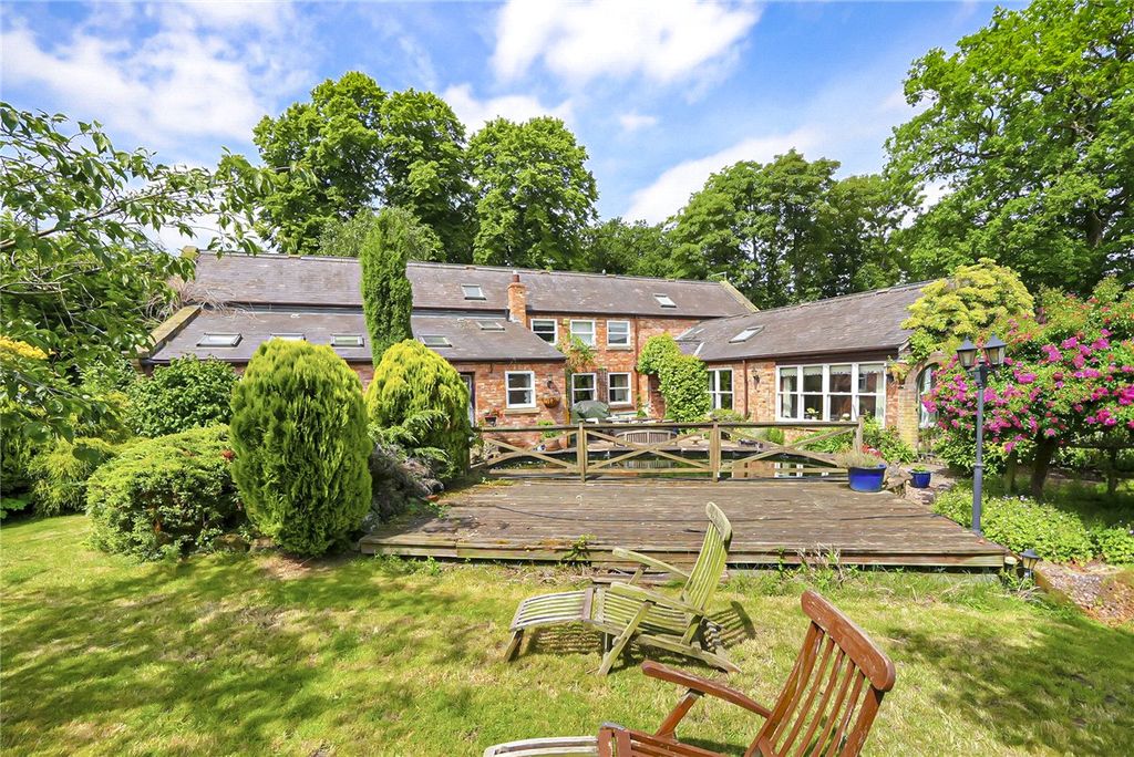 Property photo 1 of 28 Picture No. 76