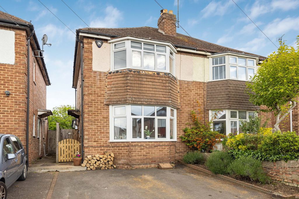 Property photo 1 of 24