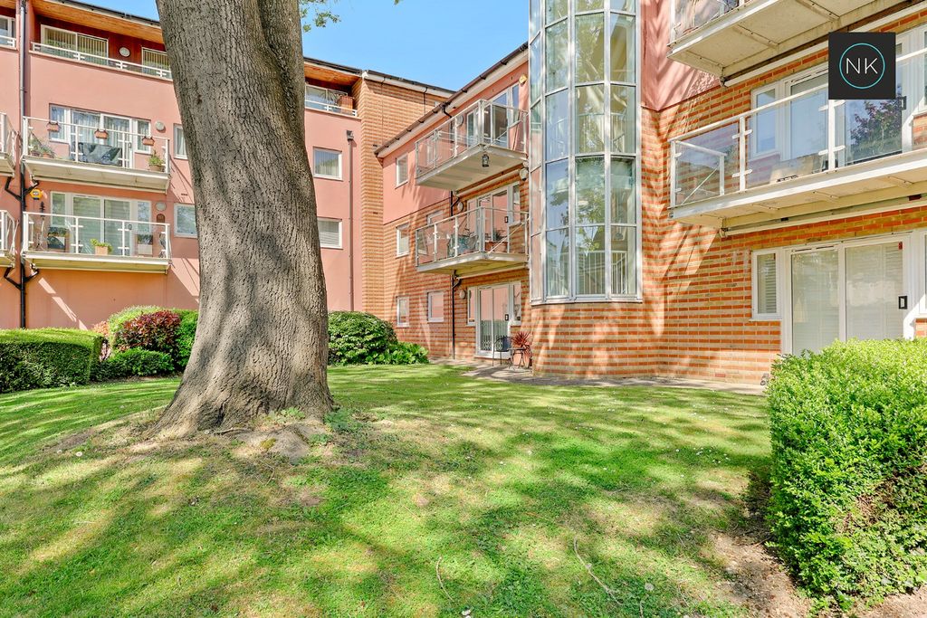 Property photo 1 of 25 5096442