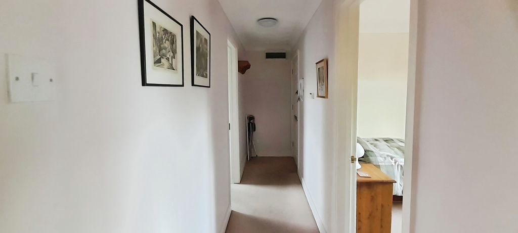Property photo 3 of 17 1Db875A1-Whatsapp 20Image 202026-06-10 20At 2009.5