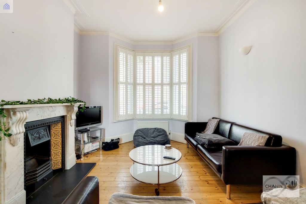 Property photo 2 of 7 4_Reception-1