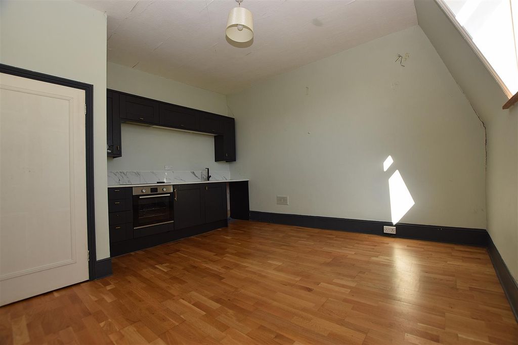 Property photo 2 of 7 Dsc_0602.Jpg