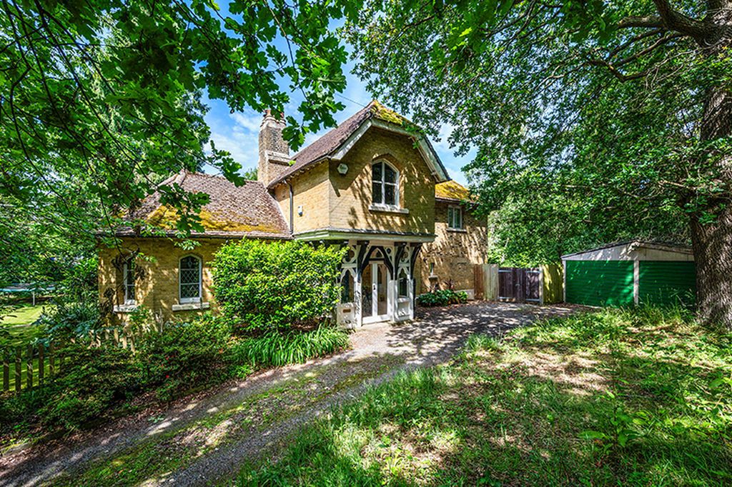 Property photo 2 of 26 H&amp;Co.