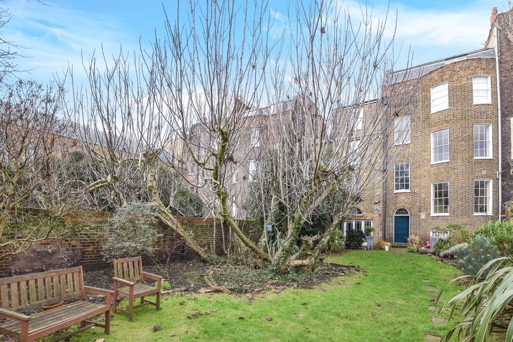 Property photo 2 of 4 158505 (5)