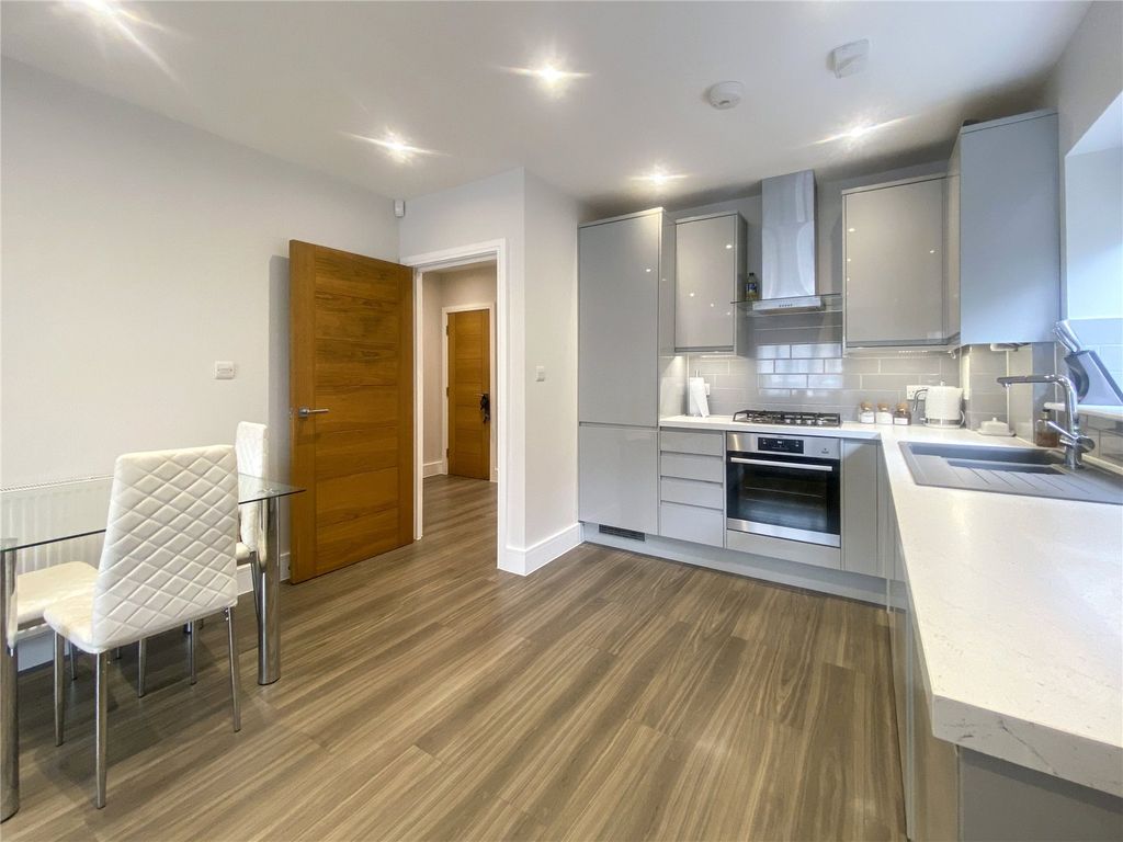 Property photo 1 of 22 Picture No. 18