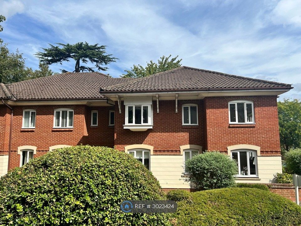 Property photo 2 of 14