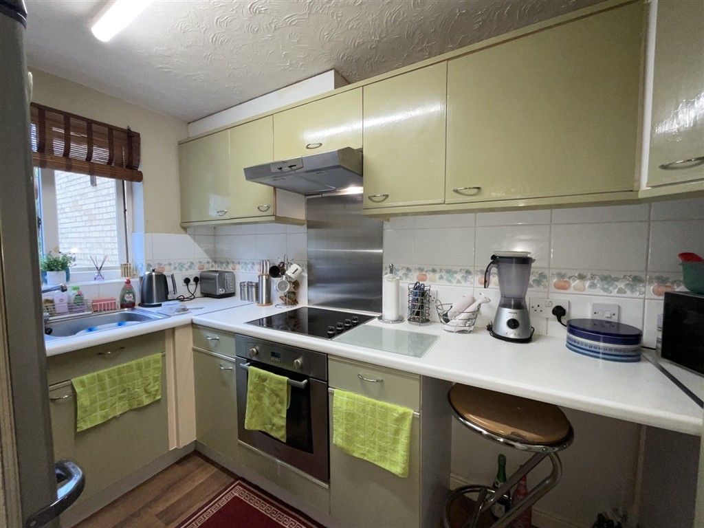 Property photo 3 of 6 Kitchen B