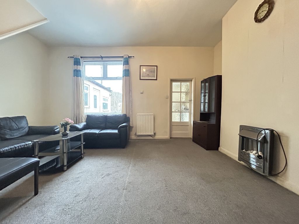 Property photo 3 of 10 Img_1828