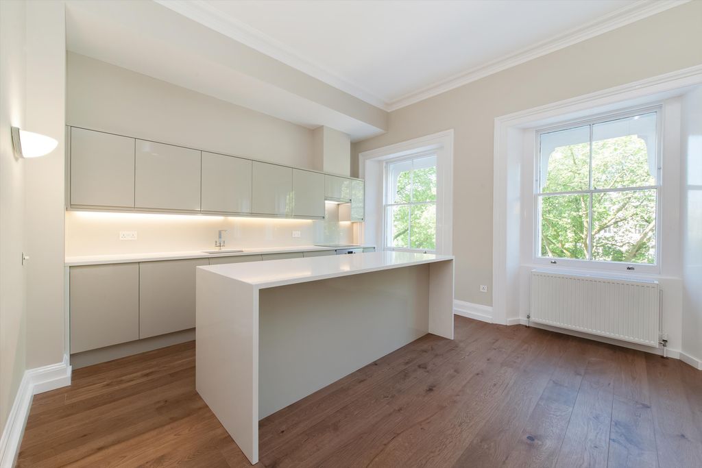 Property photo 3 of 7 Image