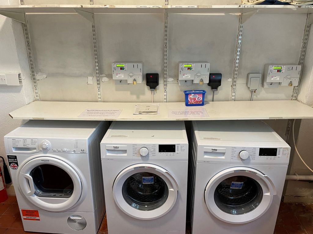 Property photo 3 of 4