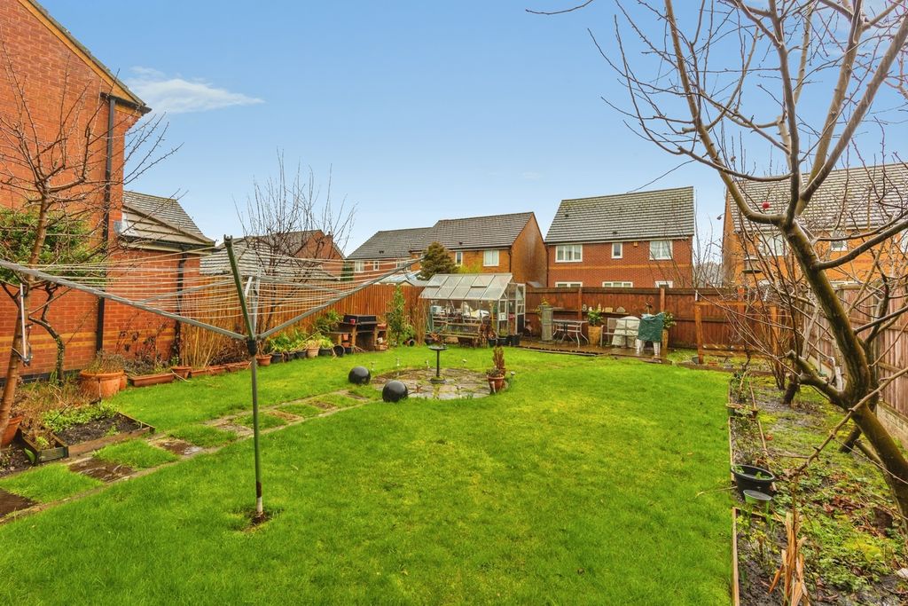 Property photo 3 of 24 Pbox-Img.Jpg