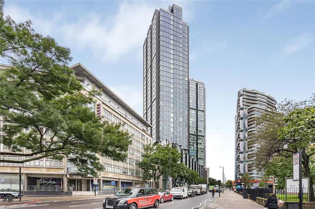 Property photo 2 of 28 Picture No. 03