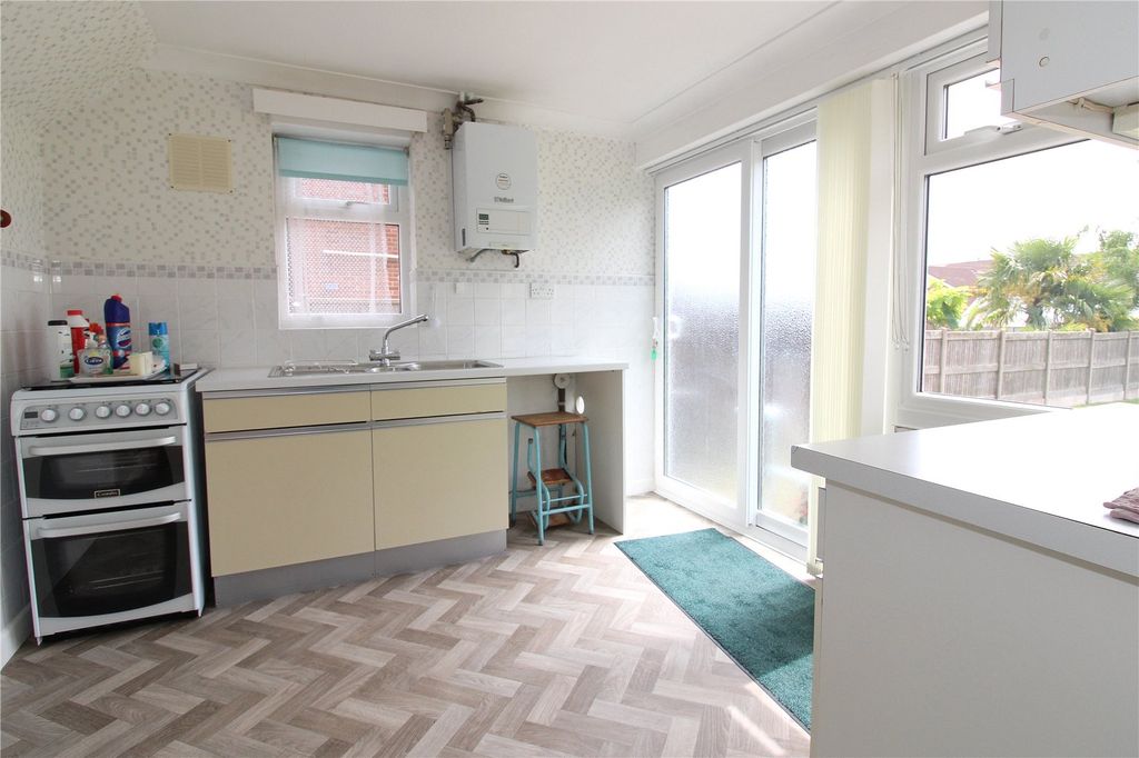 Property photo 3 of 15 Picture No. 05