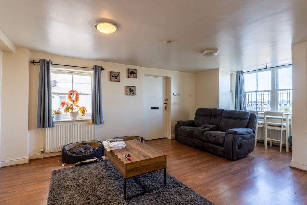 Property photo 1 of 9 5341110