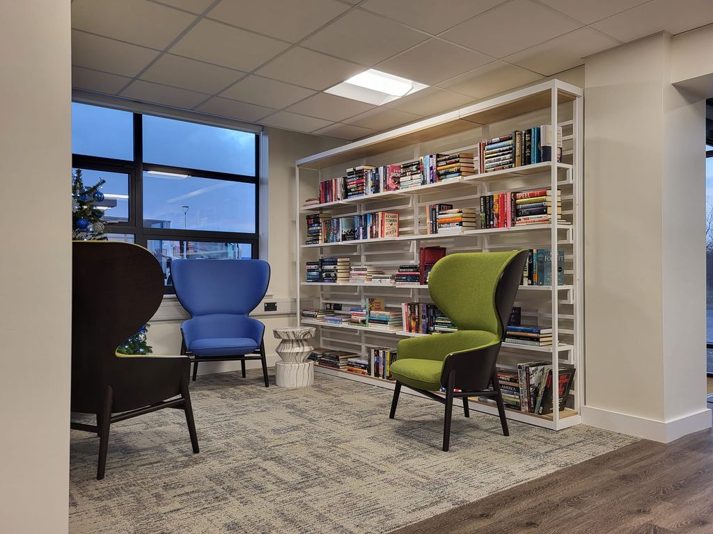 Property photo 3 of 11