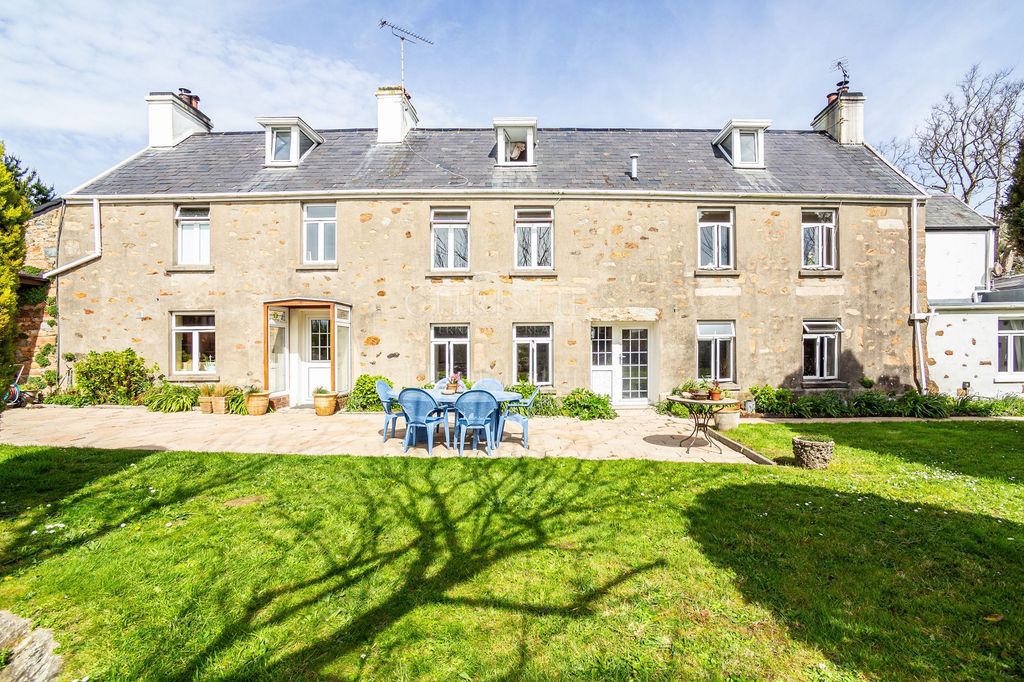 Property photo 3 of 29 Not Specified