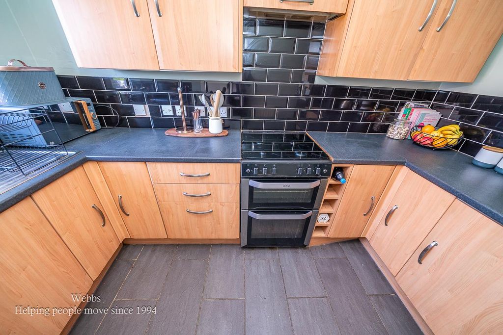 Property photo 3 of 23 Webbs-10.Jpg