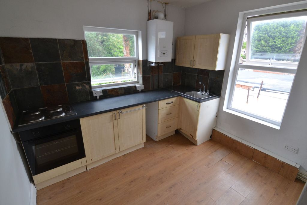 Property photo 1 of 4