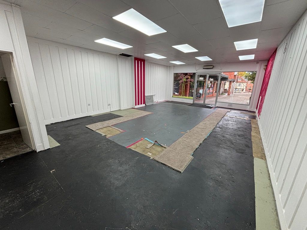 Property photo 2 of 9 Photo 1