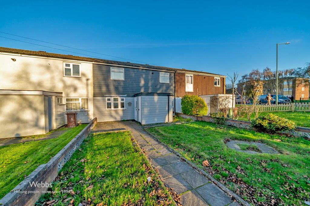 Property photo 1 of 20 Â© Webbs Estate Agents Â© (25 Of 28).Jpg