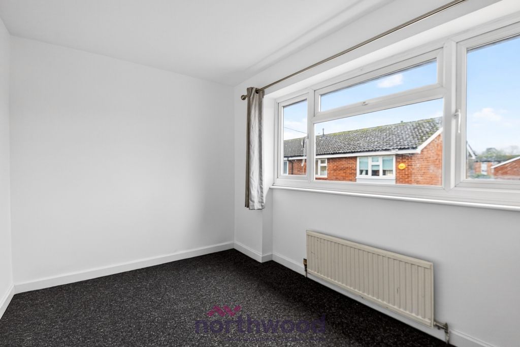 Additional image 18 of 3 bed end terrace house to rentReeve Road, Holyport SL6