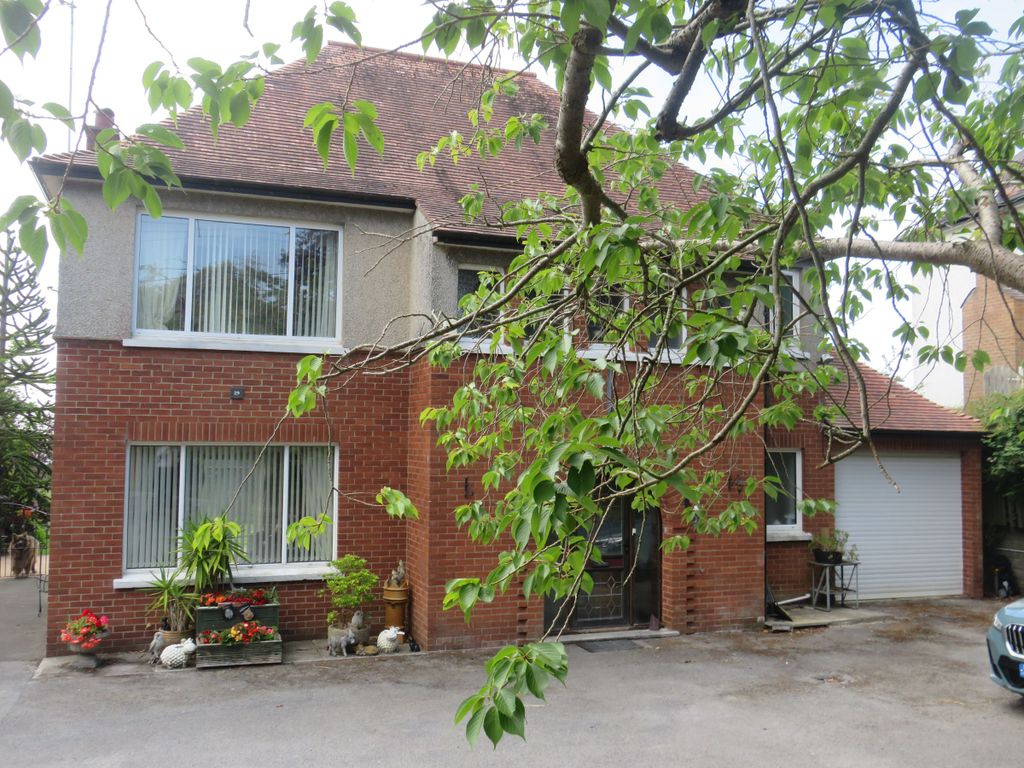 Property photo 3 of 86